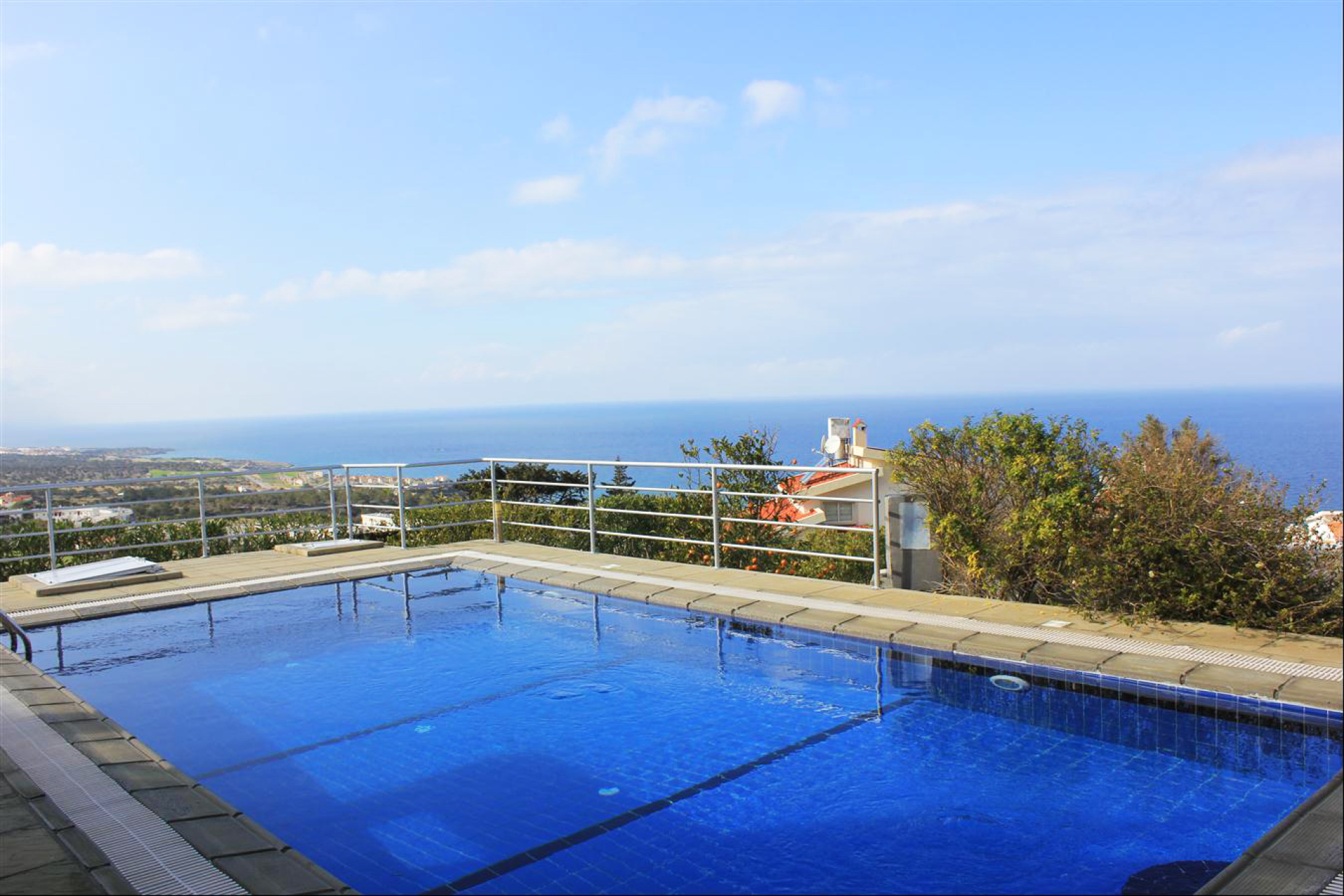 Moderne Villa med 3 soverom og panaoramautsikt over Middelhavet/Esentepe
